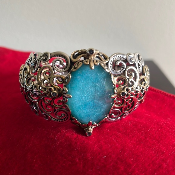 Carolyn Pollack doublet quartz cuff